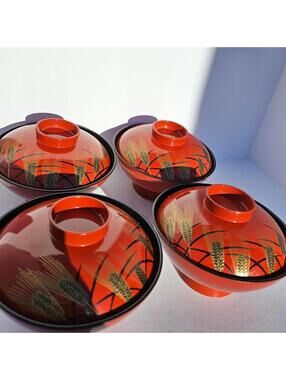 Vintage Japanese Lacquerware Rice Bowls with Lids - Set of 4, Red & Gold Wheat